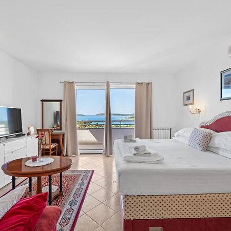 Apartmani Barun Šibenik Exteriör bild