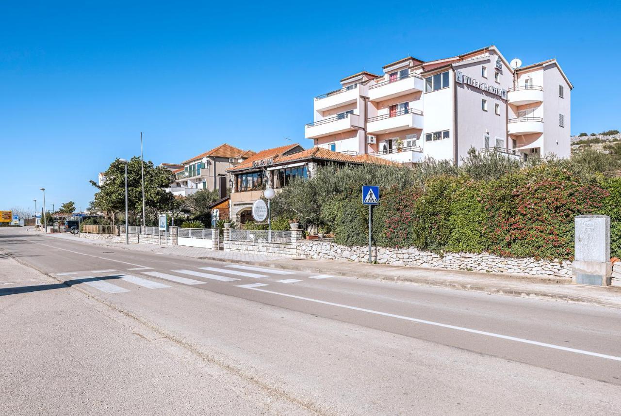 Apartmani Barun Šibenik Exteriör bild