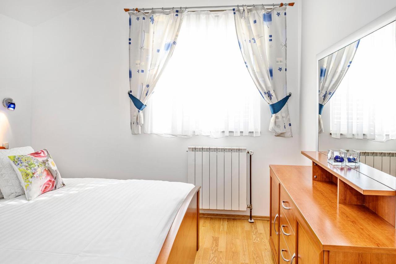 Apartmani Barun Šibenik Exteriör bild