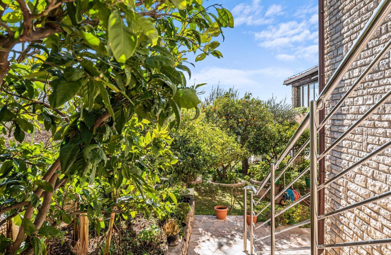 Apartmani Barun Šibenik Exteriör bild